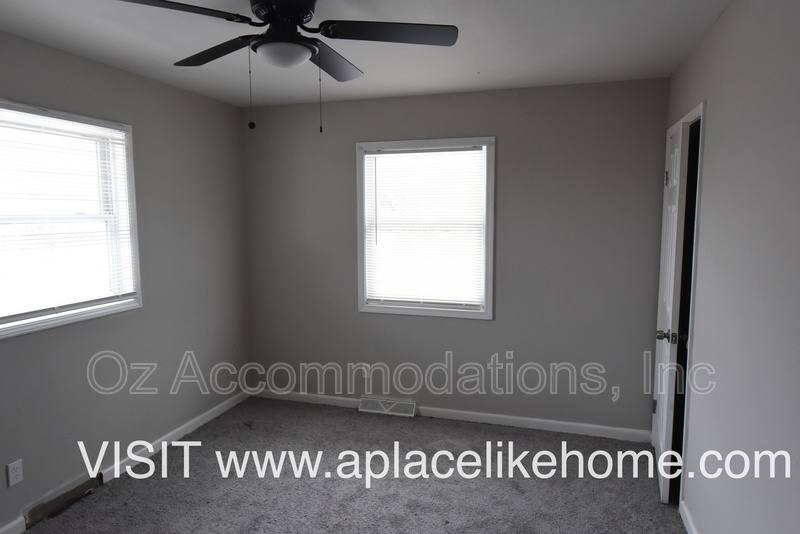 Apartment for rent at 1109 S Appleton Ave, Independence, MO 64053