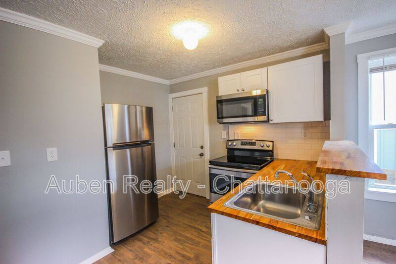 Apartment for rent at 508 S Highland Park Ave #104, Chattanooga, TN 37404