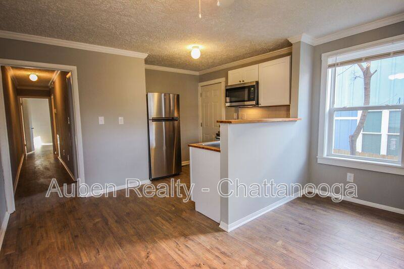Apartment for rent at 508 S Highland Park Ave #104, Chattanooga, TN 37404