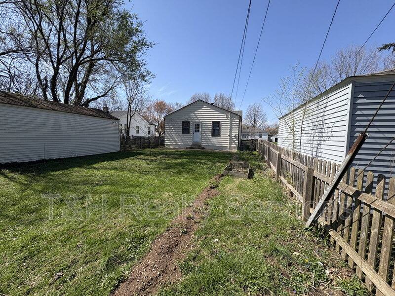 House for rent at 5315 Norwaldo Ave, Indianapolis, IN 46220