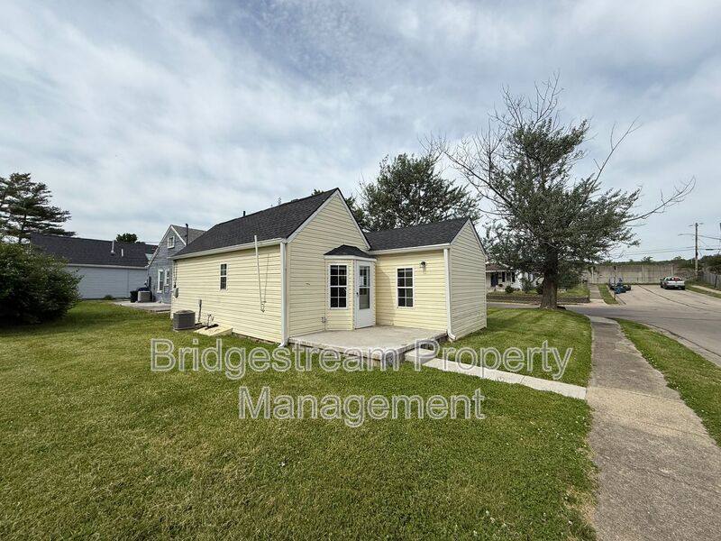 House for rent at 2800 Cadillac St, Dayton, OH 45439