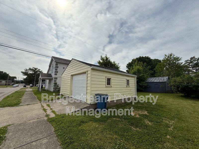 House for rent at 2800 Cadillac St, Dayton, OH 45439