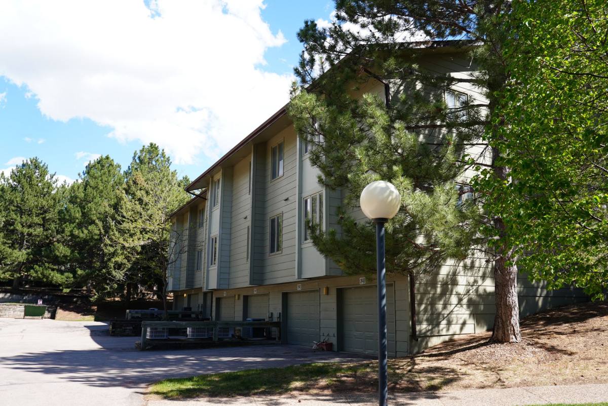 Apartment for rent at 3900-3951 Doral Dr, Rapid City, SD 57702