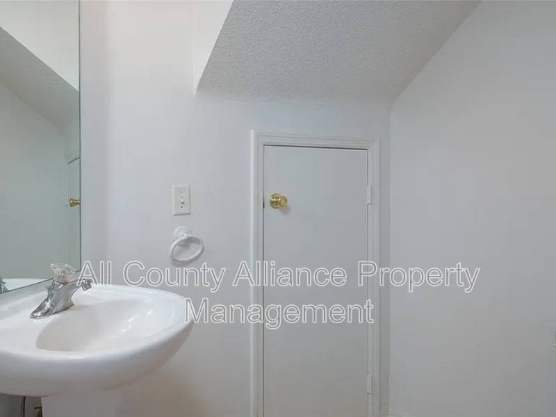 Townhouse for rent at 4119 Gradstone Place, Tampa, FL 33617