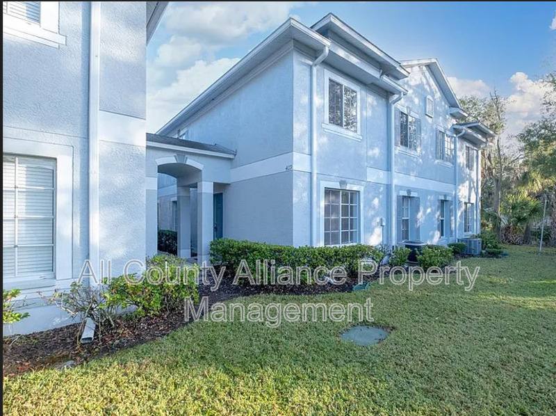 Townhouse for rent at 4119 Gradstone Place, Tampa, FL 33617