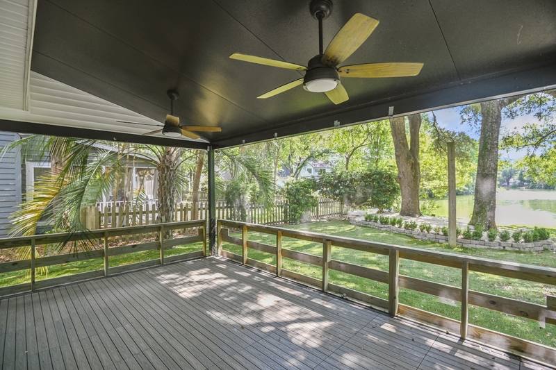 House for rent at 1382 Center Lake Dr, Mount Pleasant, SC 29464