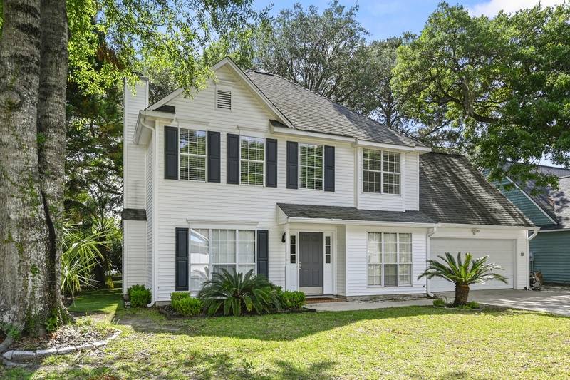 House for rent at 1382 Center Lake Dr, Mount Pleasant, SC 29464