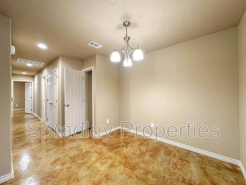 Apartment for rent at 1051B Mason Dr, Belton, TX 76513
