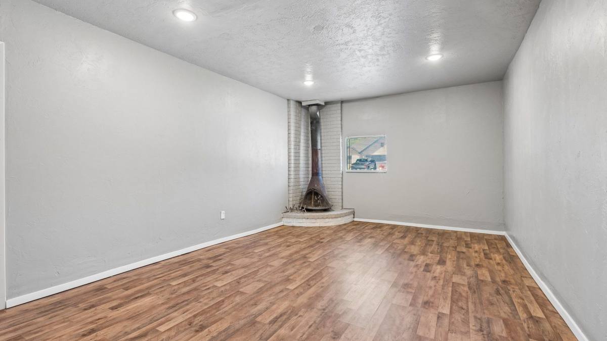 House for rent at 324 NW 89th, Oklahoma City, OK 73114