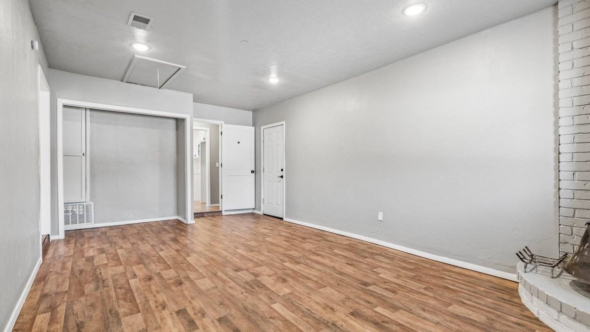House for rent at 324 NW 89th, Oklahoma City, OK 73114