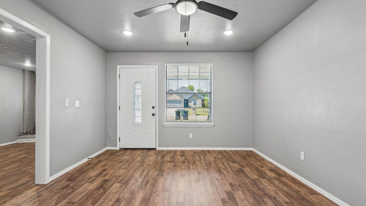 House for rent at 324 NW 89th, Oklahoma City, OK 73114