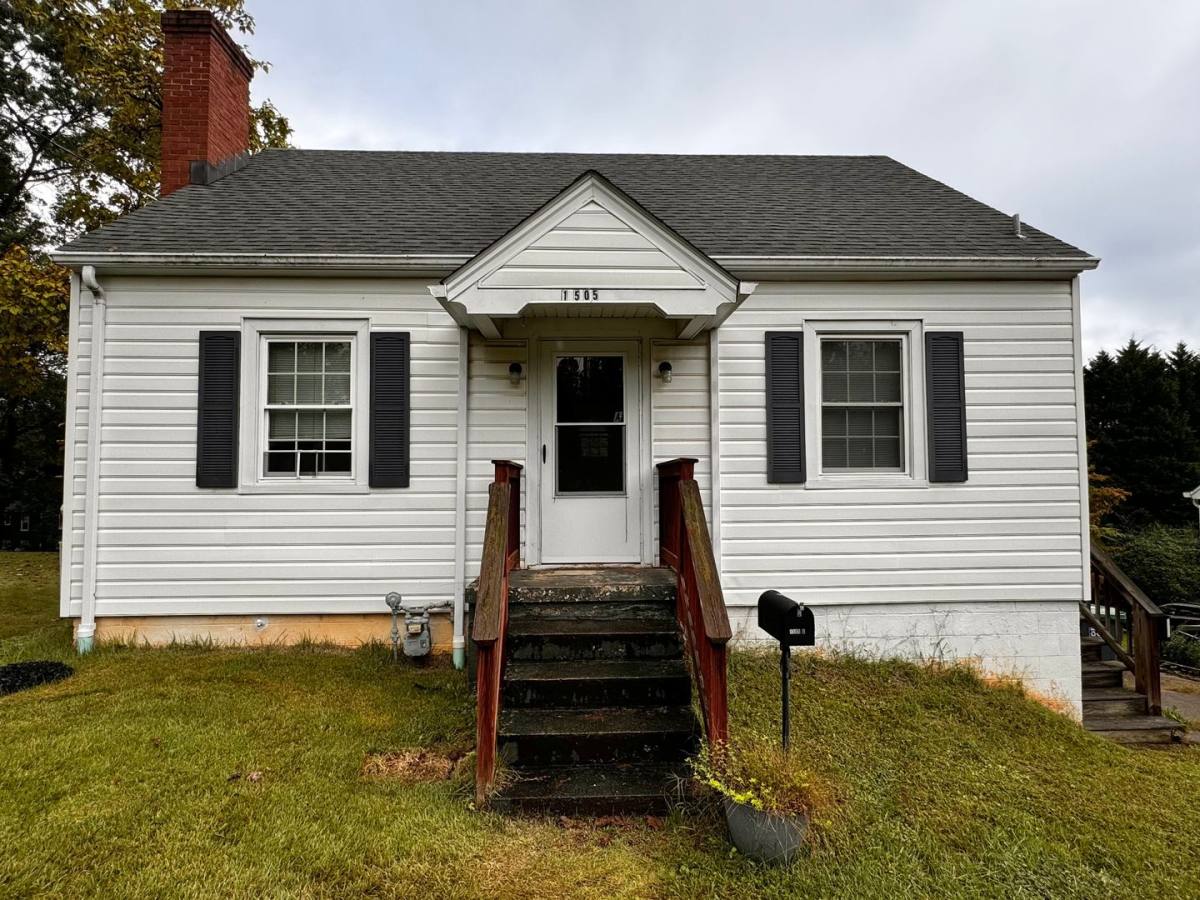 Apartment for rent at 1505 Broad Ave, Charlottesville, VA 22903