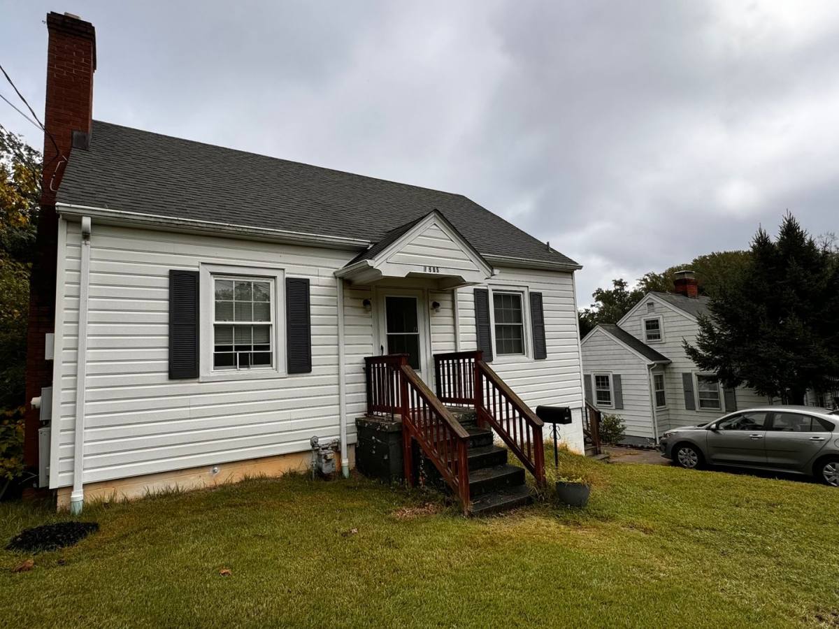 Apartment for rent at 1505 Broad Ave, Charlottesville, VA 22903