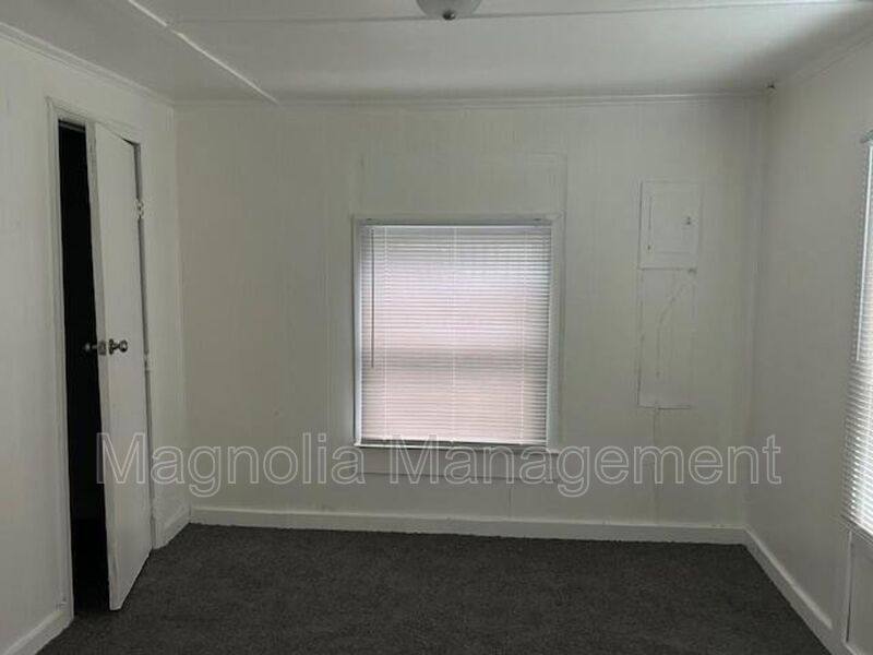 House for rent at 208 First St, Oxford, NC 27565