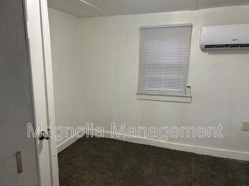 House for rent at 208 First St, Oxford, NC 27565