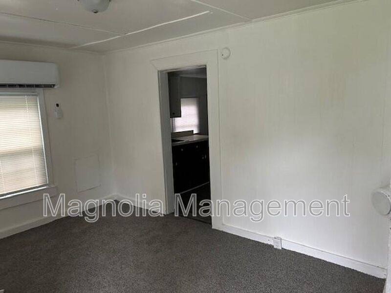 House for rent at 208 First St, Oxford, NC 27565