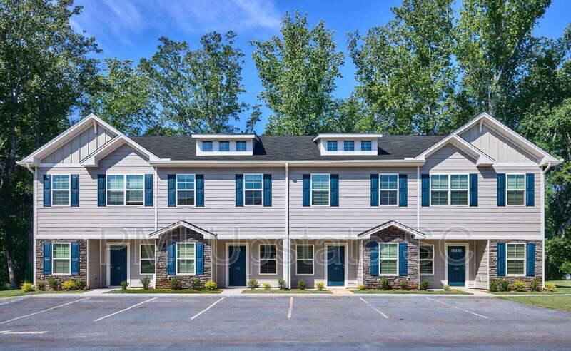 Townhouse for rent at 105 Pendleton Place Way, Pendleton, SC 29670