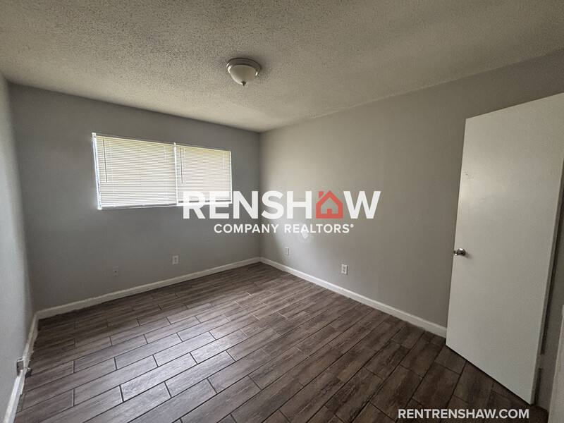 House for rent at 3718 Canary Cove W, Memphis, TN 38109