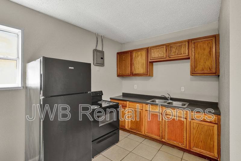 Apartment for rent at 1943 Hardee St #2, Jacksonville, FL 32209