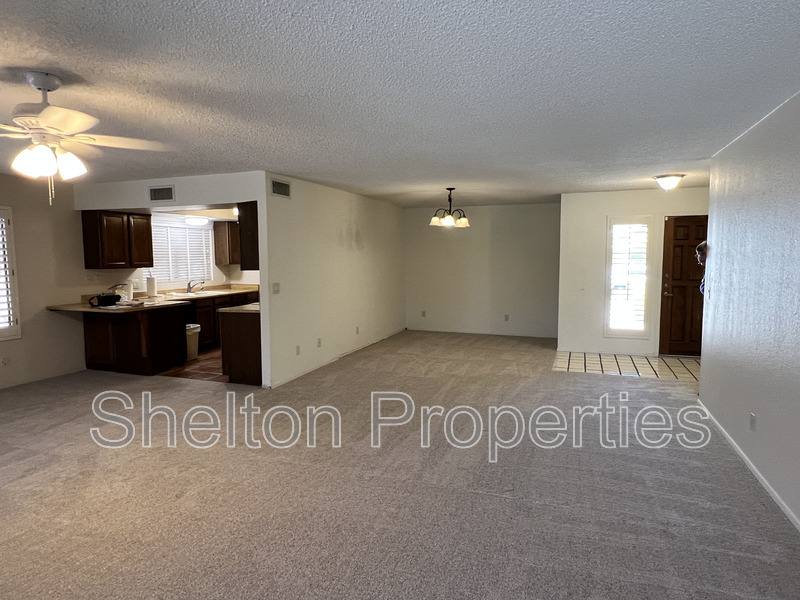House for rent at 18942 N 96th Lane, Peoria, AZ 85382