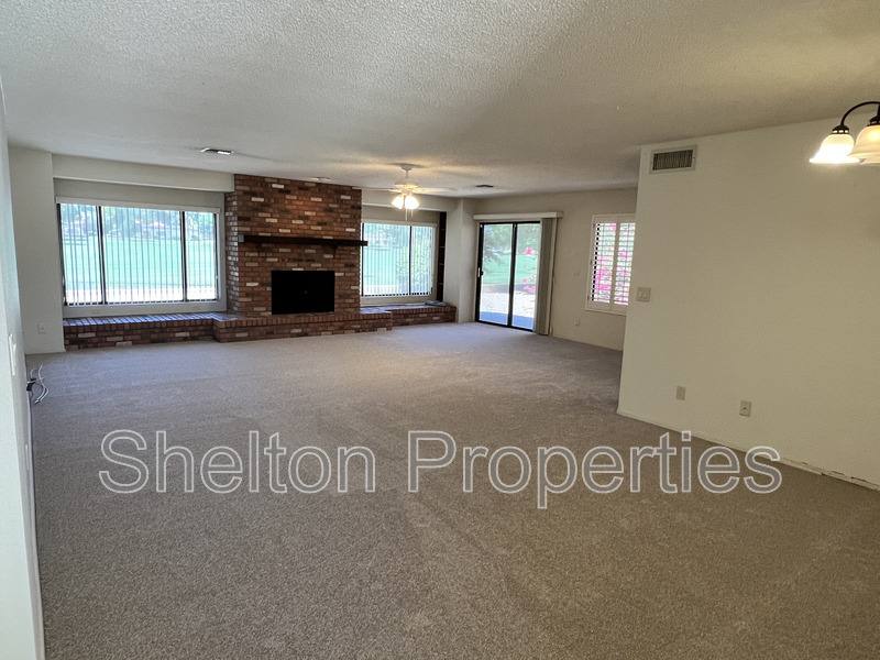 House for rent at 18942 N 96th Lane, Peoria, AZ 85382