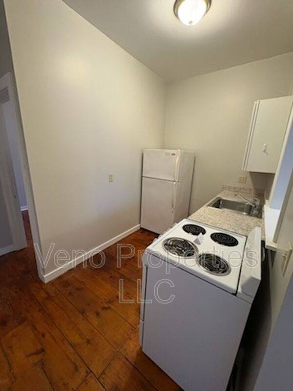 Apartment for rent at 1 Pleasant St #1W, Cambridge, NY 12816