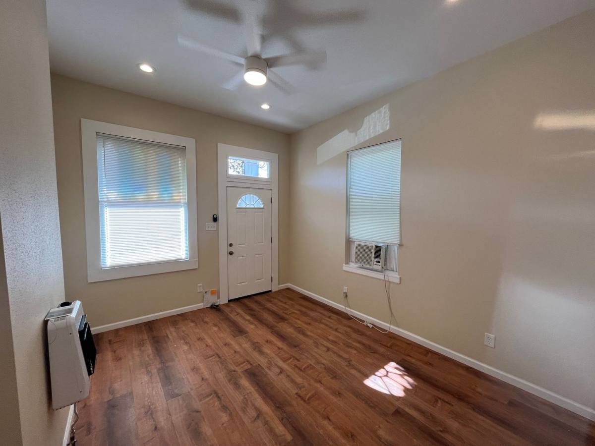 Apartment for rent at 7465-7467 Garfield St, New Orleans, LA 70118