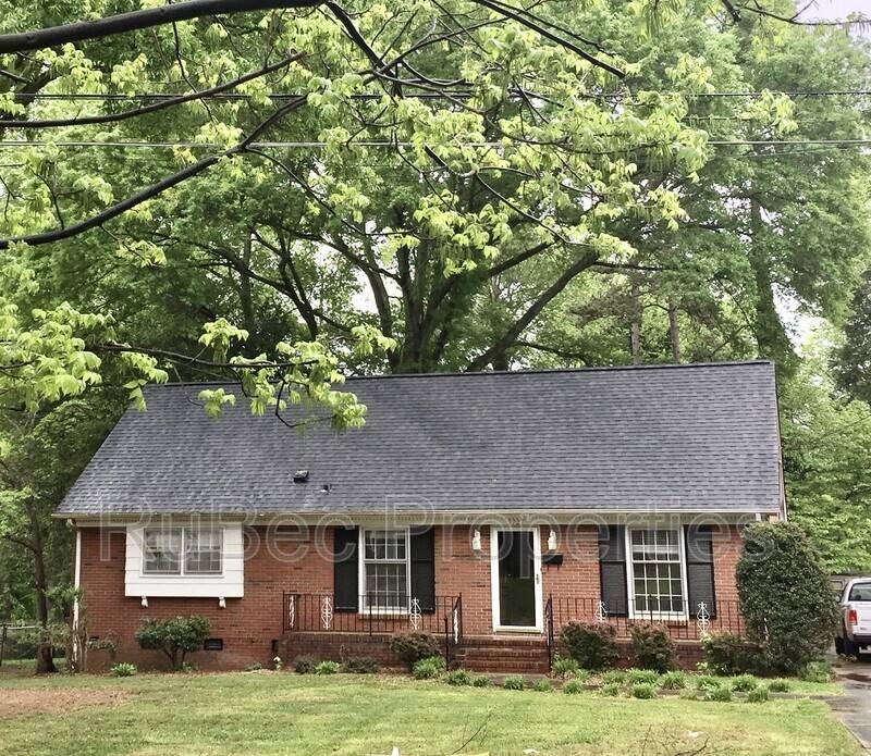 House for rent at 5727 Ruth Dr, Charlotte, NC 28215