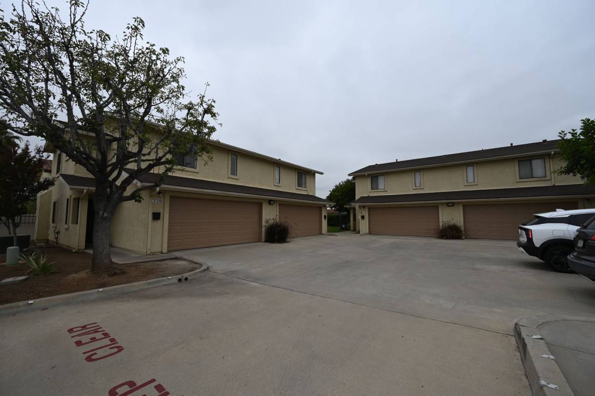Townhouse for rent at 339 Chambers, El Cajon, CA 92020