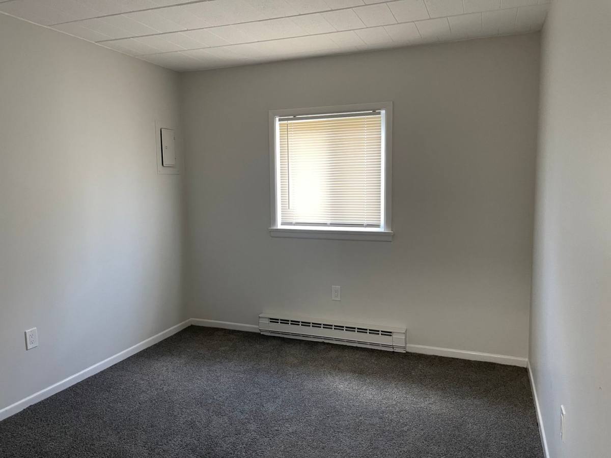 Apartment for rent at 11-60 Alan Lane, Quakertown, PA 18951
