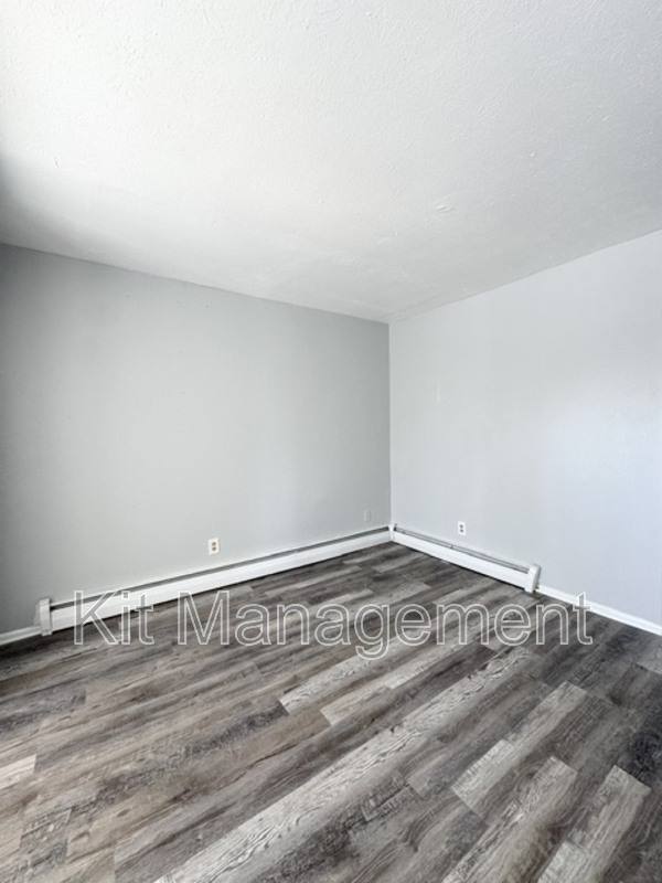 Apartment for rent at 4836 Douglas #6, Toledo, OH 43613