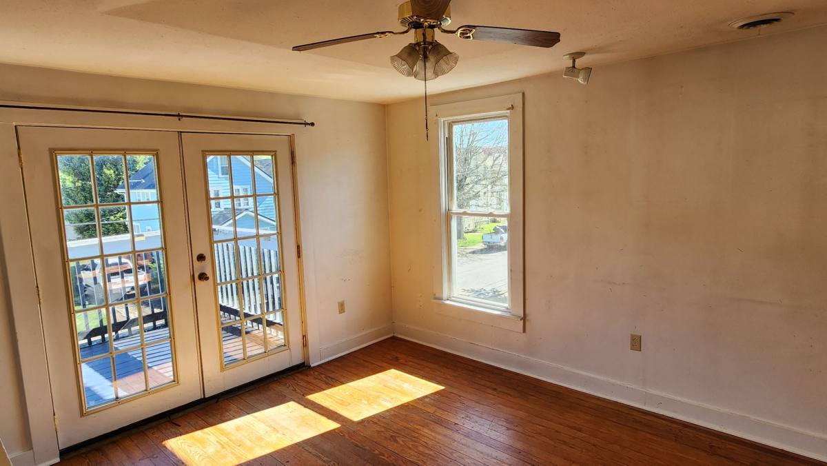 Apartment for rent at 56 Amm St, Bradford, PA 16701