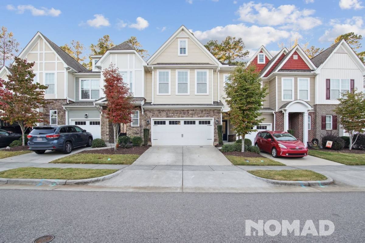 355 Roberts Ridge Dr, Cary, NC 27513