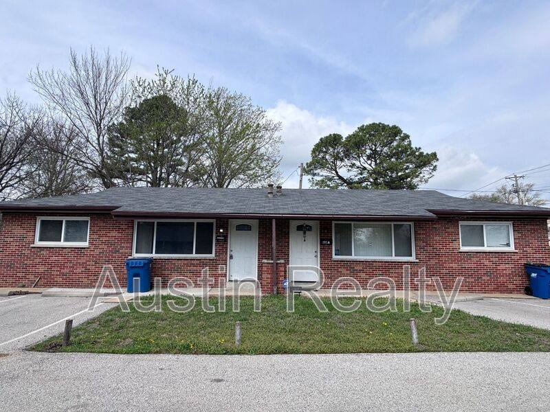 Apartment for rent at 8634 Burton Ave #B, Saint Louis, MO 63114