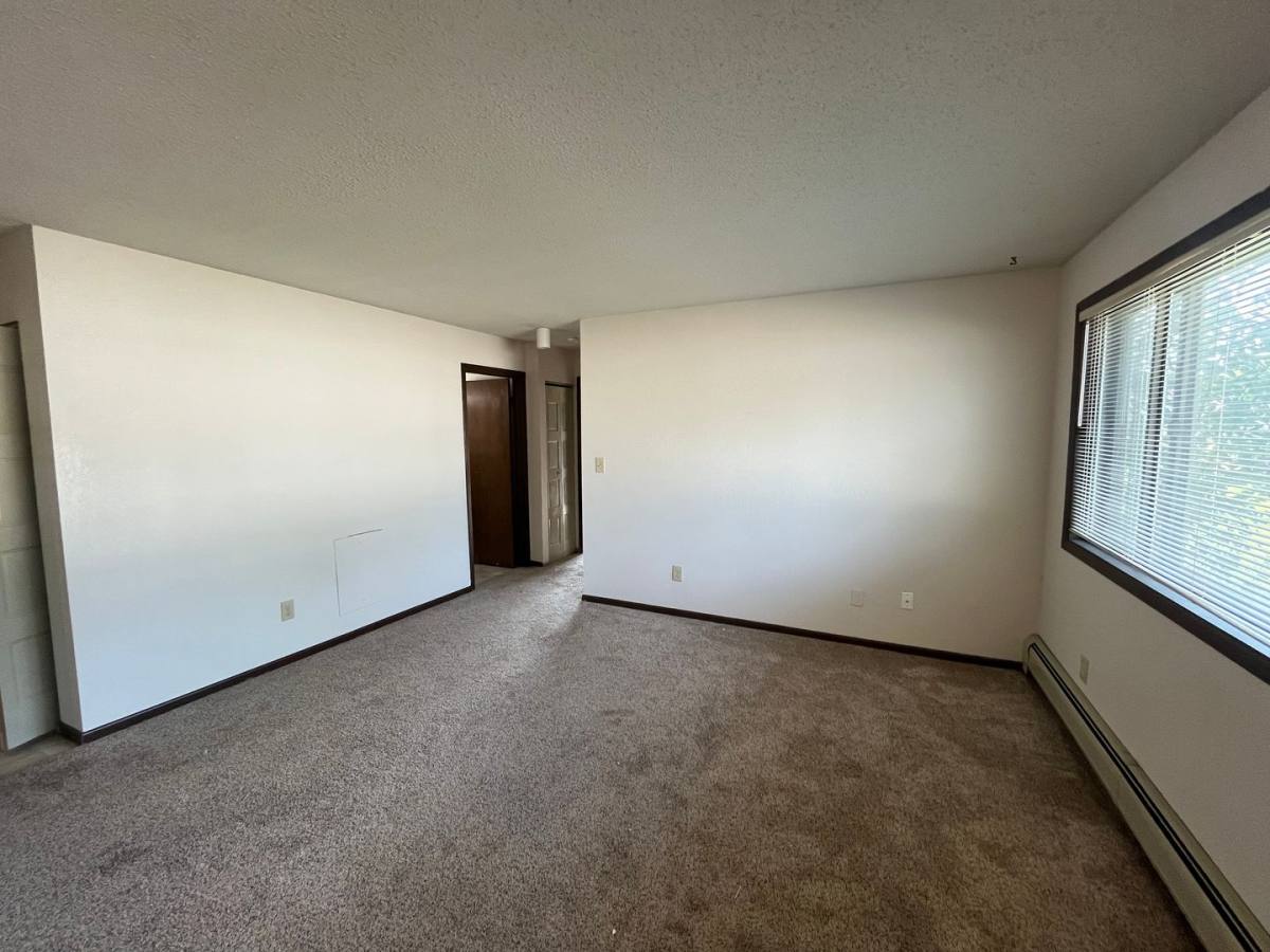 Apartment for rent at 415 E Luverne St, Luverne, MN 56156
