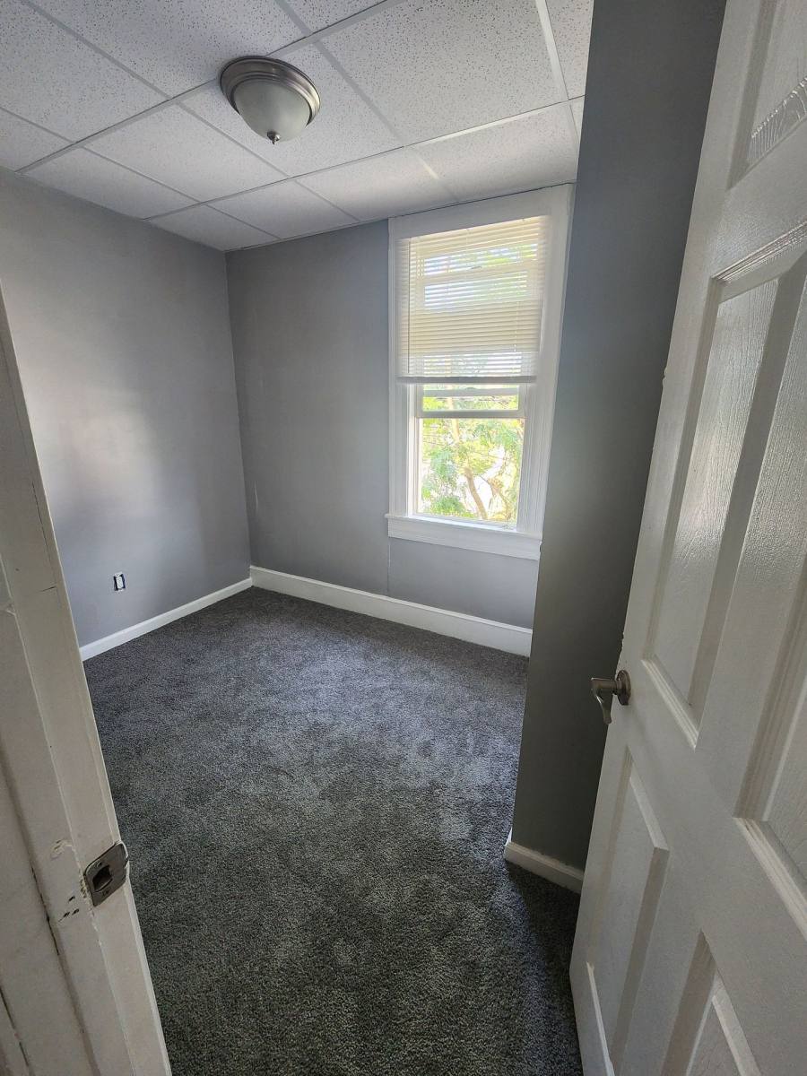 Apartment for rent at 6128 Lausche Ave, Cleveland, OH 44103