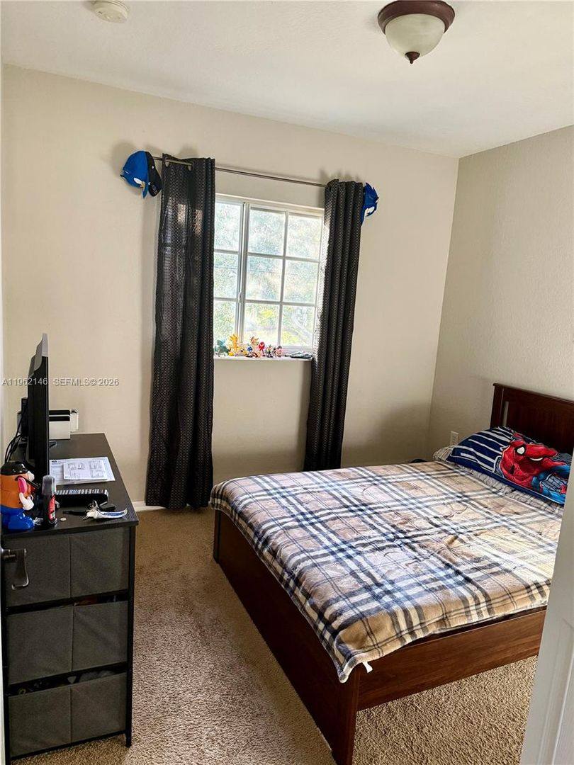 Townhouse for rent at 16811 NW 14th Ave, Miami, FL 33169