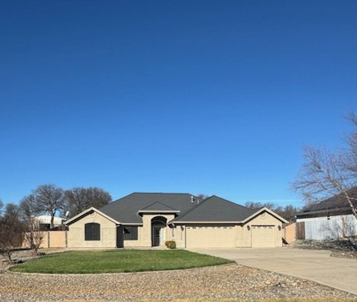House for rent at 3988 Merrywood Dr, Cottonwood, CA 96022