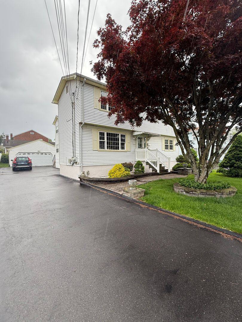 Apartment for rent at 27 Janet Dr, New Britain, CT 06053