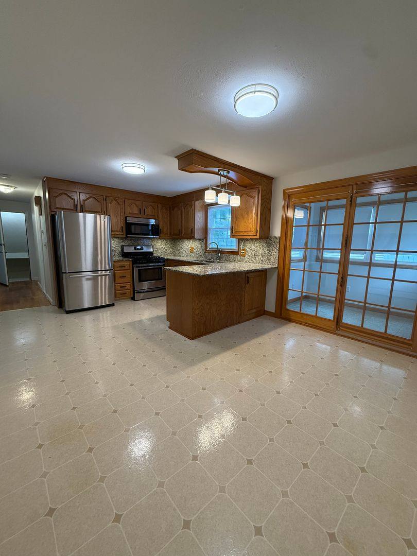 Apartment for rent at 27 Janet Dr, New Britain, CT 06053
