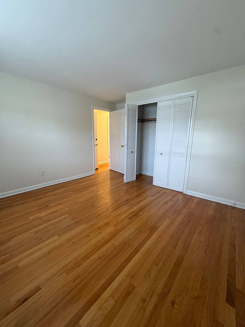 Apartment for rent at 27 Janet Dr, New Britain, CT 06053
