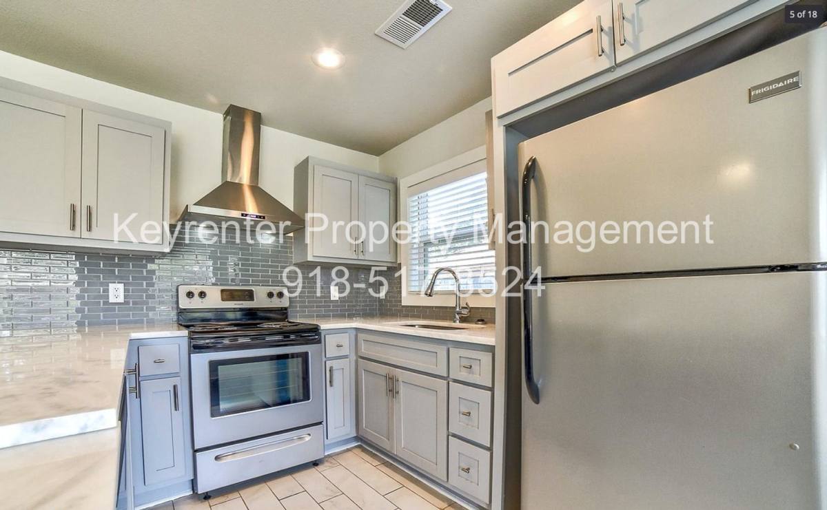 Apartment for rent at 3315 E 8th St, Tulsa, OK 74112