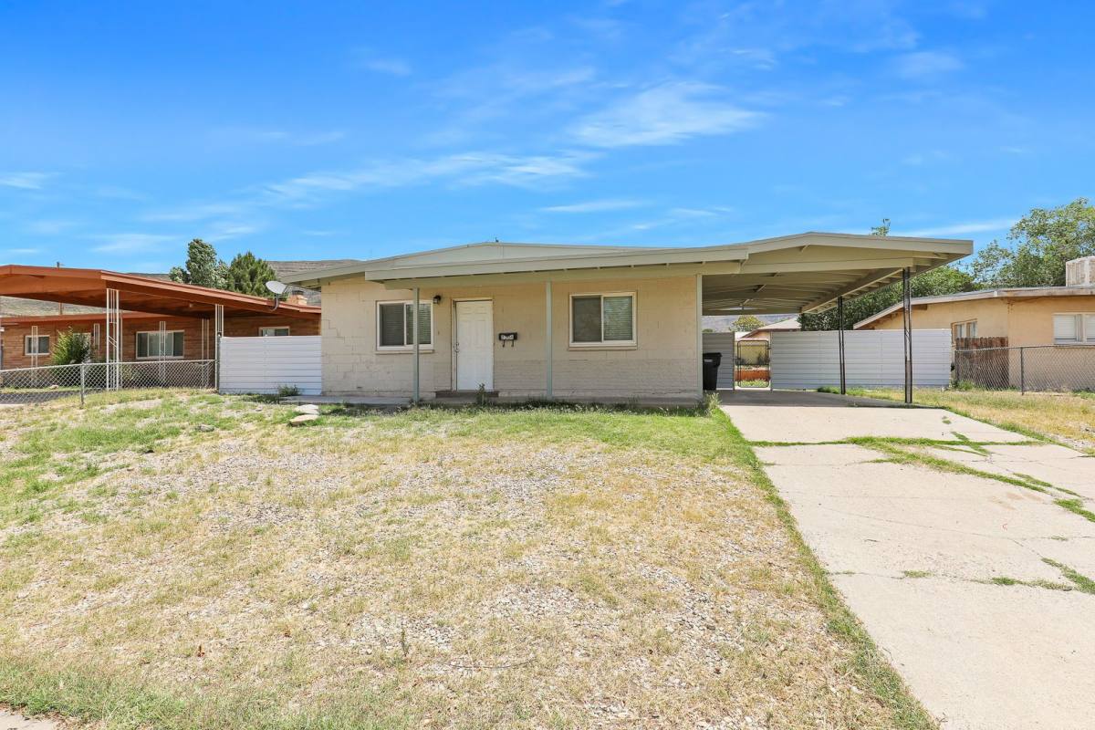 House for rent at 2304 Tulane Ave, Alamogordo, NM 88310
