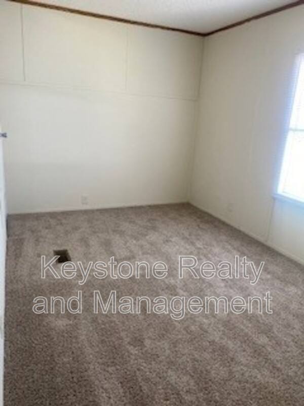 House for rent at 721 Trevor Lane, Oak Grove, KY 42262