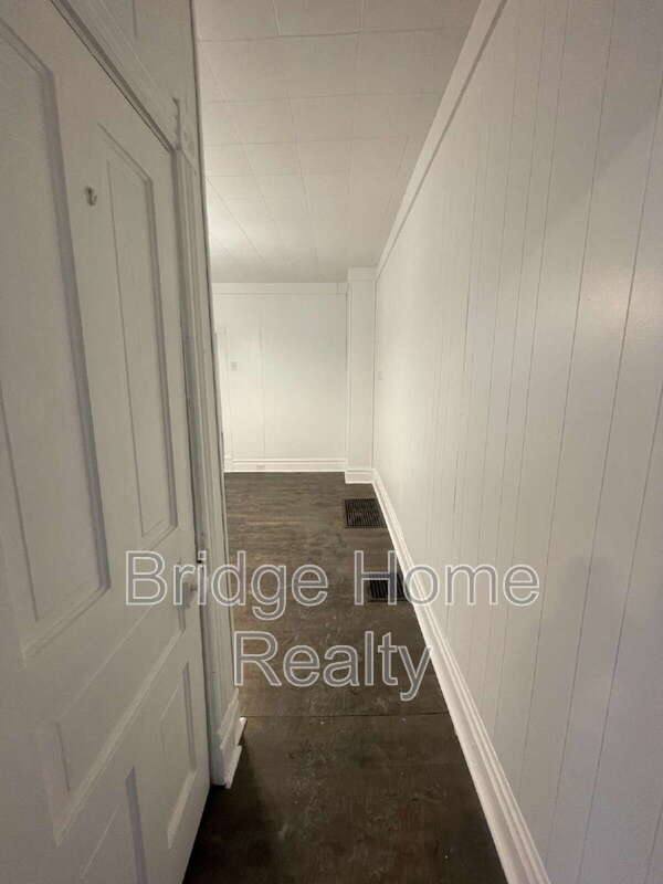 Apartment for rent at 128 S Spring Ave, Greensburg, PA 15601