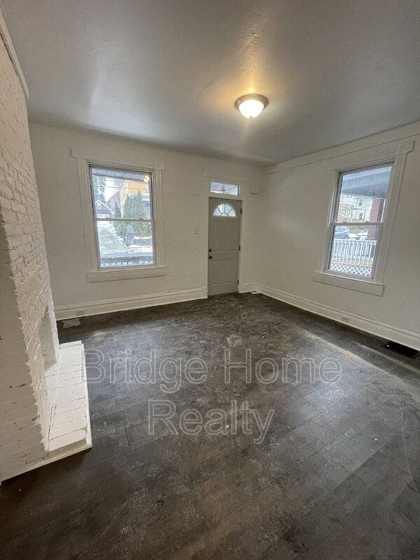 Apartment for rent at 128 S Spring Ave, Greensburg, PA 15601