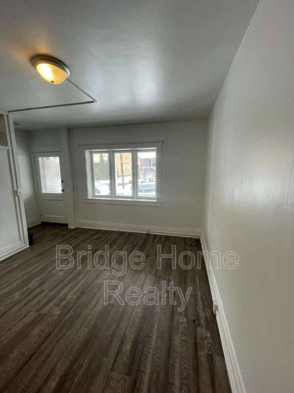 Apartment for rent at 136 S Spring Ave, Greensburg, PA 15601