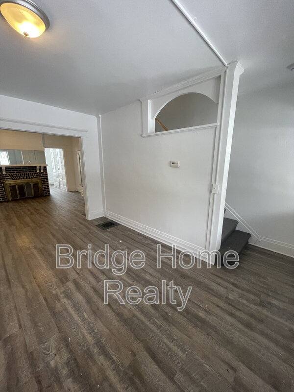 Apartment for rent at 136 S Spring Ave, Greensburg, PA 15601