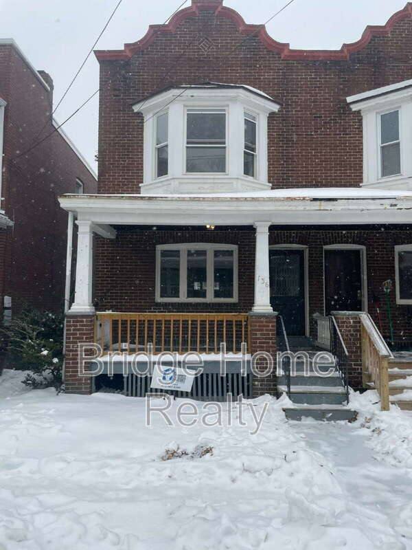Apartment for rent at 136 S Spring Ave, Greensburg, PA 15601