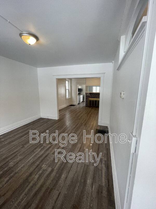 Apartment for rent at 136 S Spring Ave, Greensburg, PA 15601